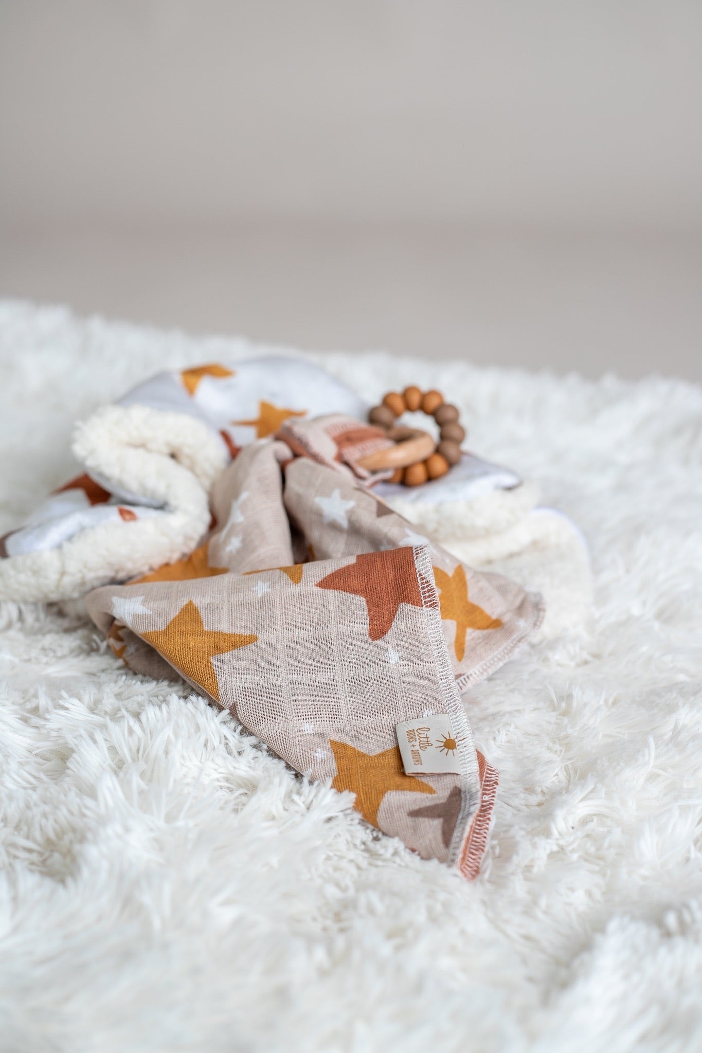 it’s a star baby x little bows + arrows teether lovie