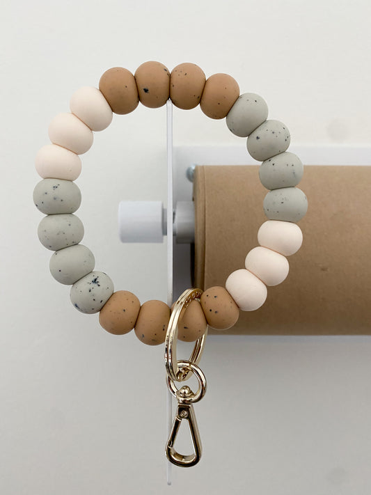 international women’s day // (speckled) bracelet keychain