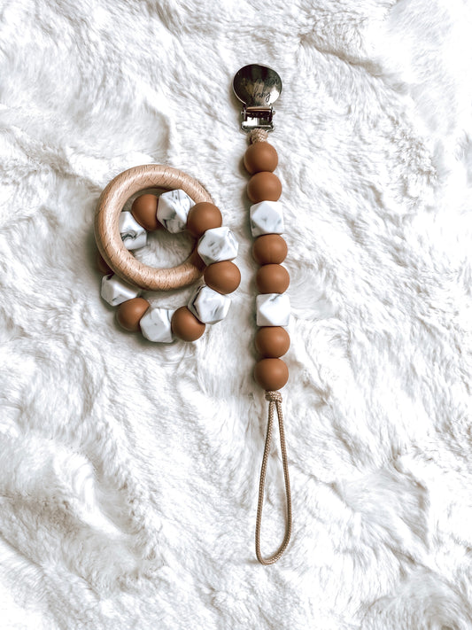 mocha + marble // pacifier clip