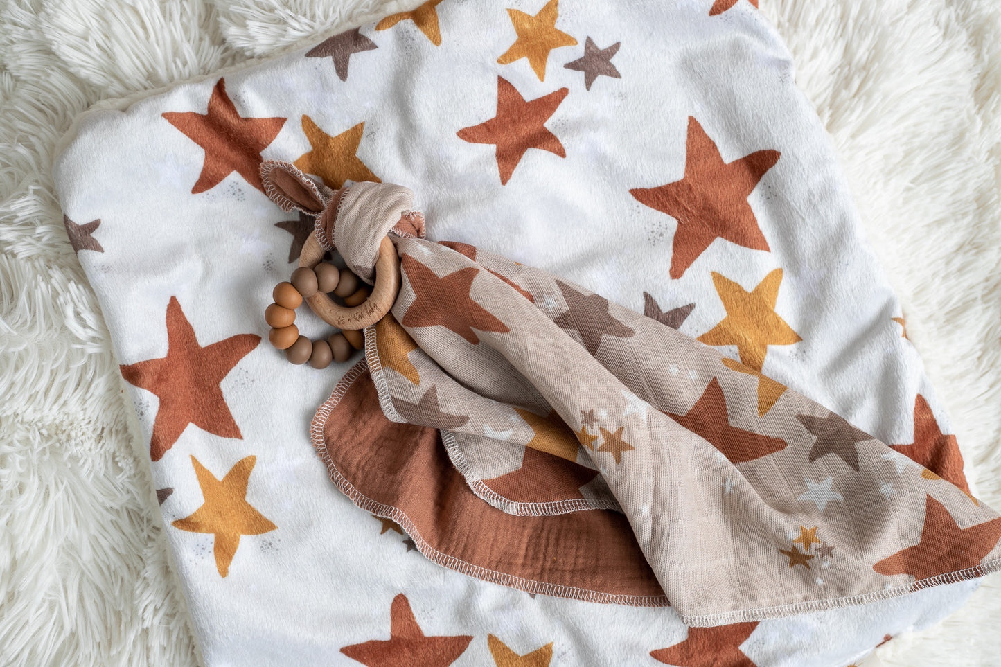 it’s a star baby x little bows + arrows minky lovie