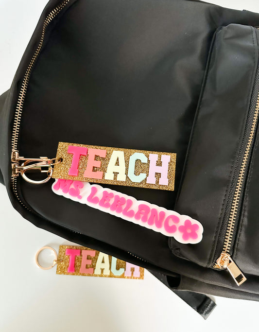 name bag tag / hot pink retro font with white background