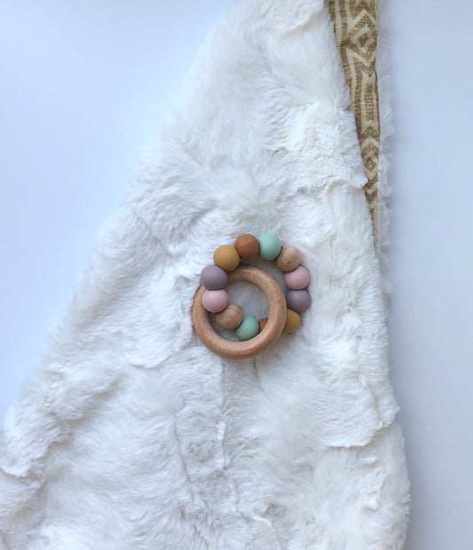 spring | summer 2020 // teether
