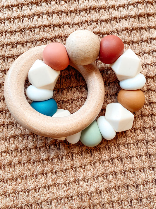 muted rainbow // teether