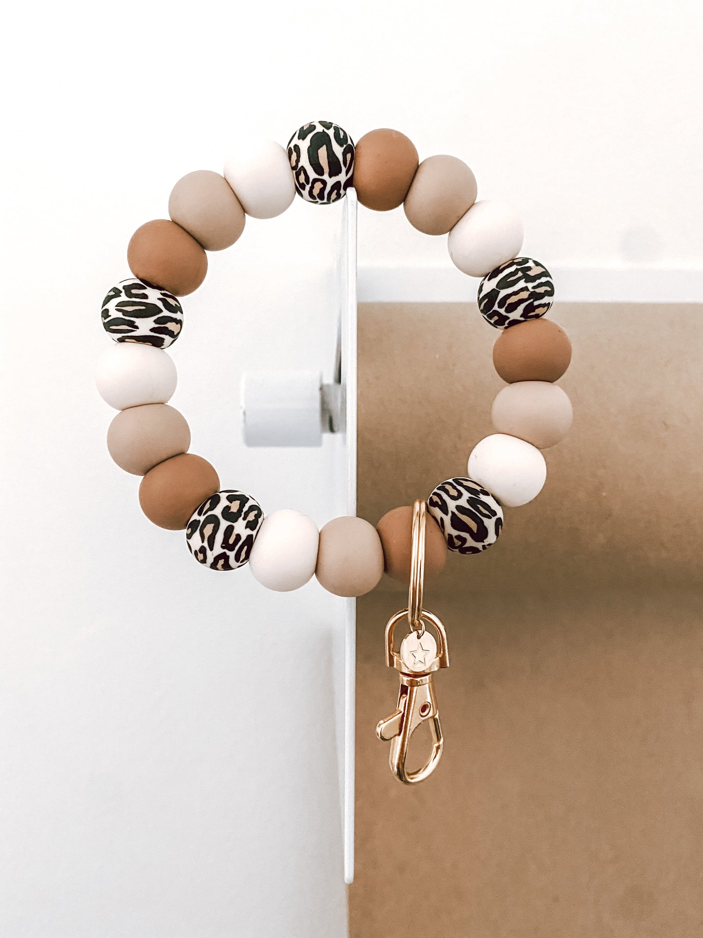 caramel brown, mocha, ivory + leopard bracelet keychain