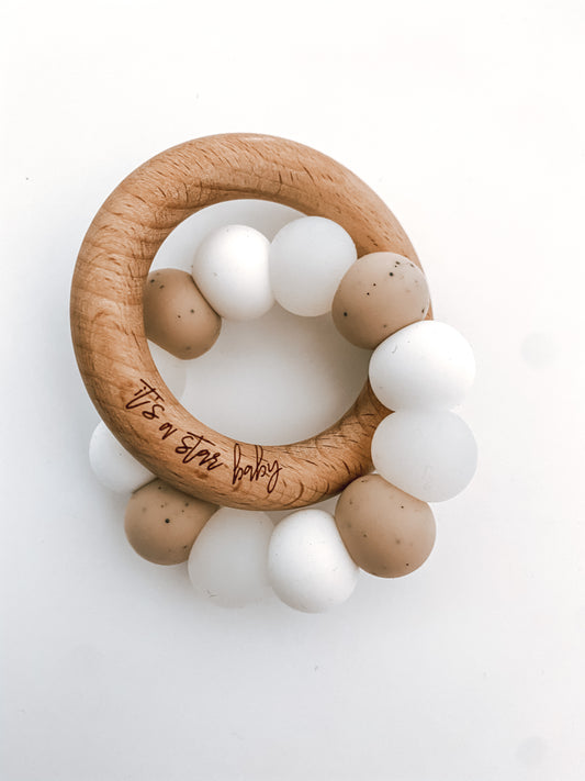 oat speckled + neutral // teether
